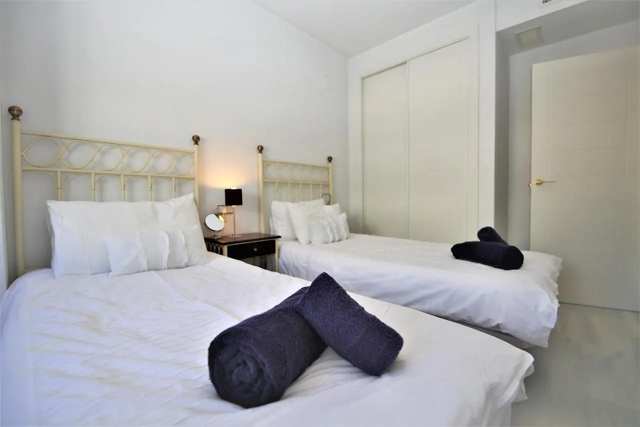 Estepona Port Apartment Flo